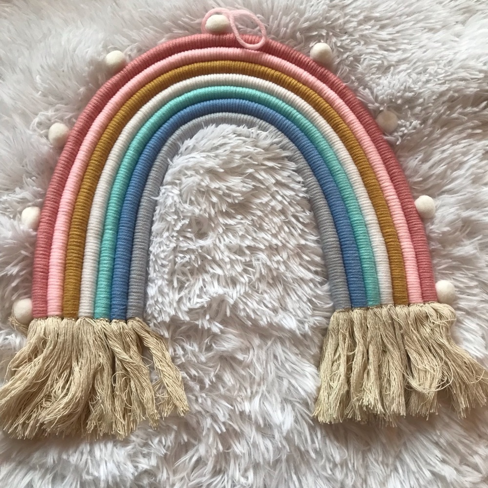 NWOT macrame rainbow wall hanging